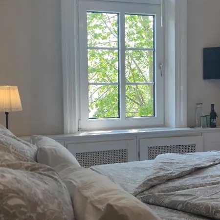 Altes Pastorat Bed & Breakfast Barmstedt Exterior photo